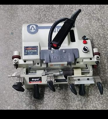 сканеры до 400: Станок для нарезки ключей Depai 100F1 - Профессиональная ключорезная — 1