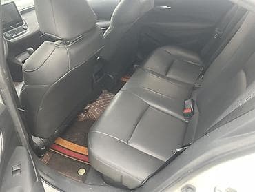 prius 30: Toyota Corolla: 2022 г., 1.8 л, Вариатор, Гибрид, Седан — 6