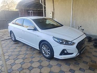 хундай 55: Hyundai Sonata: 2018 г., Седан — 1