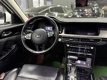 byd e7: Kia K7: 2019 г., Седан — 10