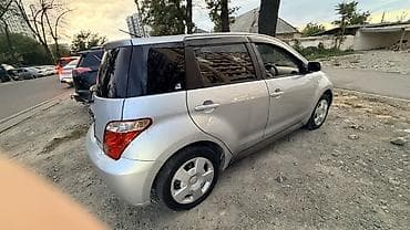 1: Toyota Ist: 2003 г., 1.5 л, Автомат, Бензин, Хэтчбэк — 4