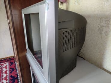 продаю холодильник: Panasonic
Вместе с столом!
Рабочий, всё есть пульт и.т.д — 3