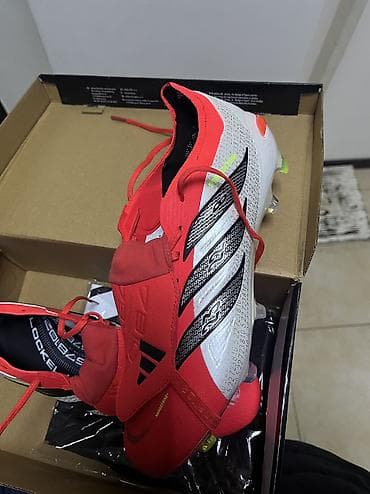 Гирялар: Adidas predator 26 модель 
Подарок сумка — 2