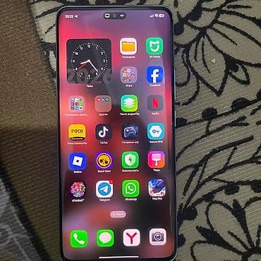 z fold 4: Poco X7, Б/у, 256 ГБ — 2