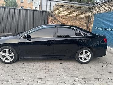 corolla spacio: Toyota Camry: 2013 г., Автомат, Бензин, Седан — 3