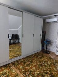 ак босого аренда дома: 200 кв. м, 7 бөлмө, Жылытылган, Жылуу пол, Брондолгон эшиктер — 25