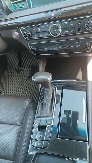 kia sit: Kia Cadenza: 2019 г., 2.4 л, Автомат, Бензин, Седан — 10