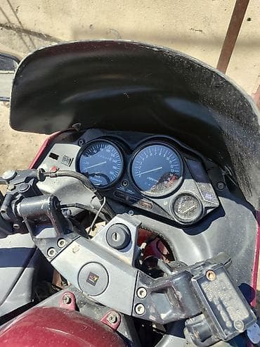 3 sfe: Kawasaki Ninja (спорт-турист) в бордовом цвете.4 цилиндр 6 ступка тяга — 9