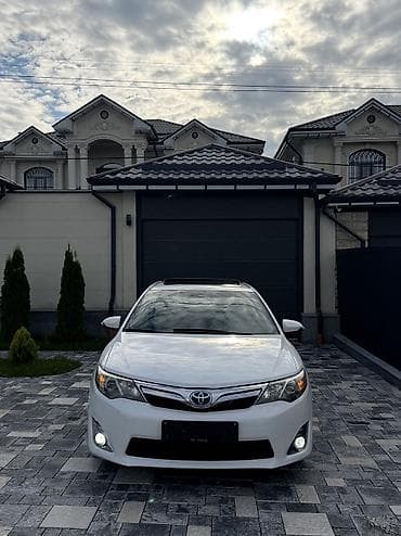 обмен: Toyota Camry: 2012 г., 2.5 л, Вариатор, Гибрид — 3