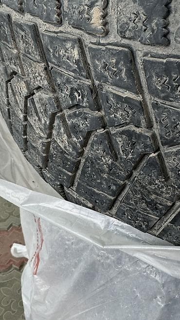 зимни шина: Зимние шины 265/65 R17, комплект из 4 шт. -все сезонка ставили на JX — 5