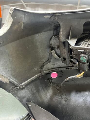 парикмахерское оборудование бу в бишкеке: Передний BMW, Б/у, Оригинал — 7