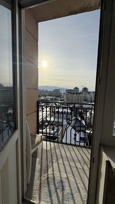 квартира с подселением пишпек: 2 комнаты, 74 м², 9 этаж, Евроремонт — 10