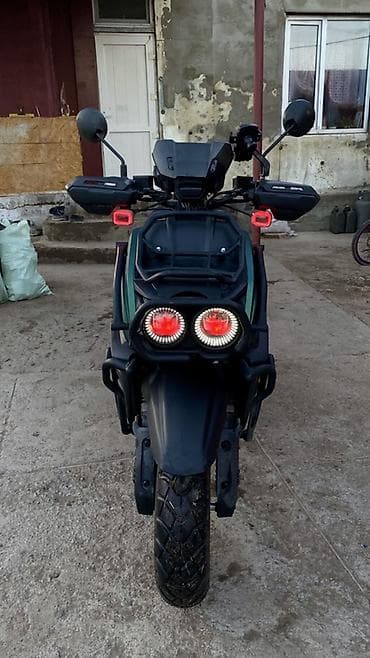 Кумурска мотороллер: Скутер танк 150 куб состояния жакшы матор тутобойт май жебейт пластик — 6