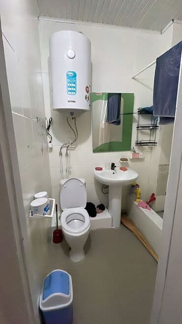 мкр улан 2 продаю квартиру: 2 комнаты, 36 м², Индивидуалка, Косметический ремонт — 4