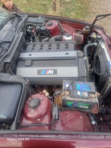 купить квадроцикл бу: BMW 520: 1992 г., 2.5 л, Механика, Бензиновая, Седан — 6