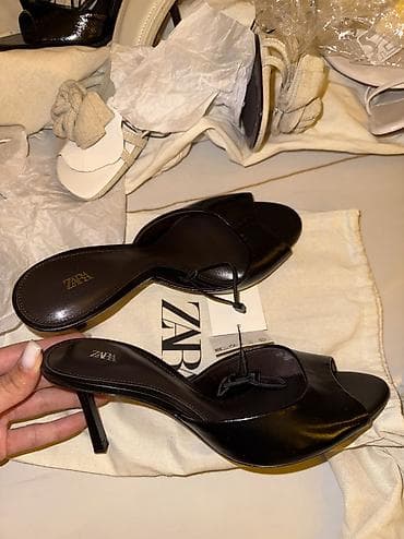 обувь zara: Босоножки, 37, Zara, Новый, цвет - Черный — 1