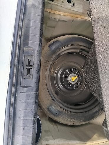 mitsubishi lancer evolution 9: Subaru Legacy: 2017 г., Седан — 7