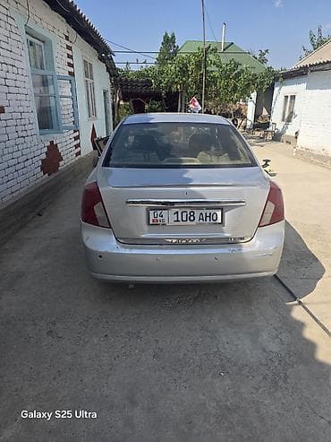 Chevrolet Lacetti: 2003 г., 1.6 л, Автомат, Бензин, Седан — 6