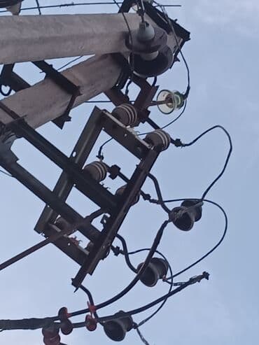 нужен электрик на дом: Электрик | Установка стиральных машин, Монтаж выключателей, Монтаж электрощитов Больше 6 лет опыта — 1