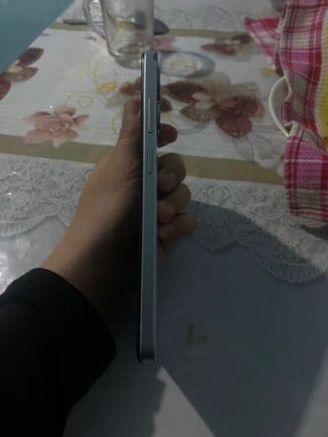 микрофон для машины: Infinix Hot 30 Play, Б/у, 128 ГБ, цвет - Белый, 2 SIM — 6