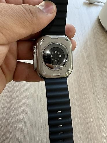 сколько стоит xs: Apple Watch Ultra (49 мм), титановый корпус, чёрный ремешок Ocean — 6