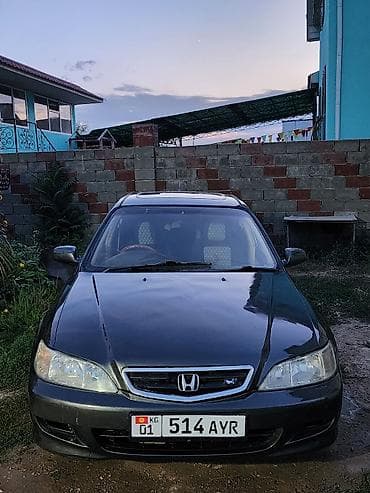 Honda Torneo: 2002 г., 2.3 л, Автомат, Бензин, Седан