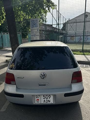 гоф 4: Volkswagen Golf: 1998 г., 1.6 л, Механика, Бензин, Хэтчбэк — 7