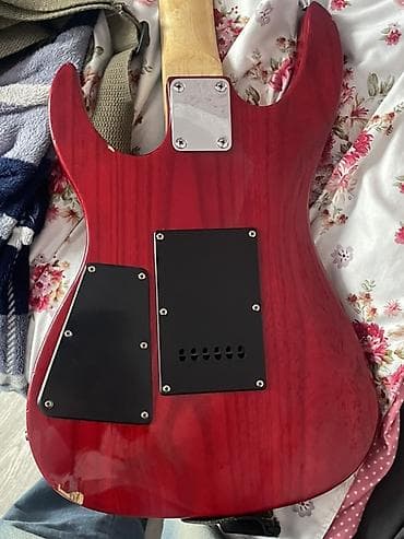 гитары ош: Электрогитара Jackson (логотип на голове грифа). Характеристики и — 4