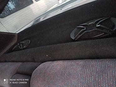 Volkswagen Vento: 1992 г., 1.8 л, Механика, Бензин, Седан — 8