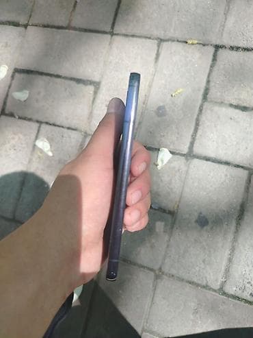 honor 20pro: Samsung Galaxy S22, Б/у — 4