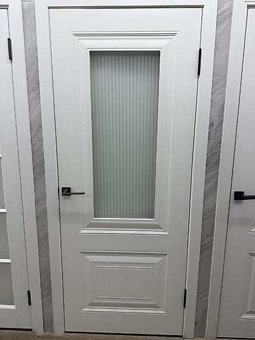 Межкомнатная дверь с остеклением - Материал полотна: МДФ/дерево со