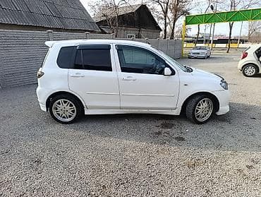 митсубиси спэйс стар: Mazda Demio: 2003 г., Автомат, Бензин, Хэтчбэк — 4