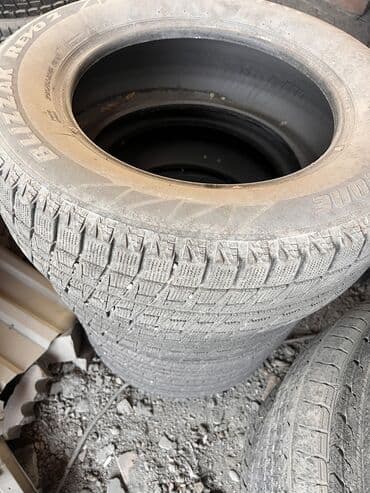 шины из японии: Шины 215 / 65 / R 16, Зима, Б/у, Комплект, Япония, Bridgestone — 1