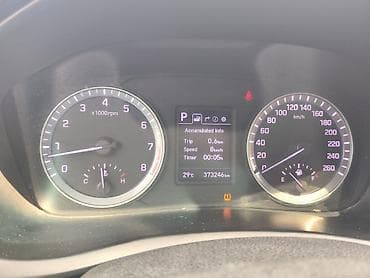 х5 2002: Hyundai Sonata: 2018 г., 2 л, Автомат, Газ, Седан — 4