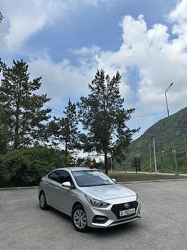 Hyundai Solaris: 2018 г., 1.4 л, Автомат, Бензин, Седан — 4