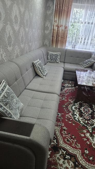мебель в гостинную: Угловой диван, C подушками — 3