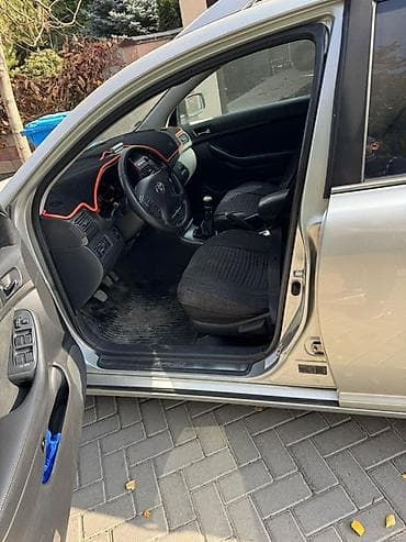 transporter multivan: Toyota Avensis: 2005 г., Механика, Бензин, Универсал — 3