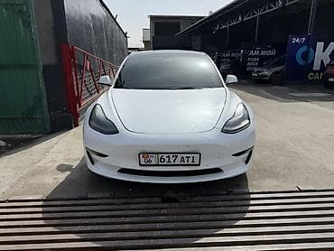 Tesla Model 3: 2022 г., Автомат, Электромобиль, Седан