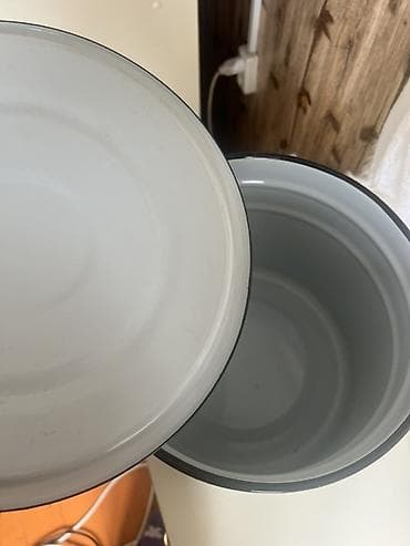 буу кухуный: Эмалированная кастрюля с крышкой - Материал: сталь с эмалевым — 2