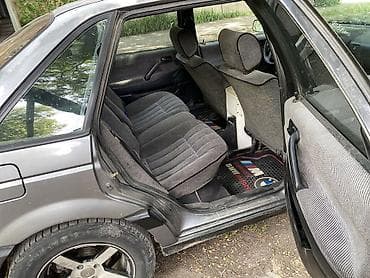 jetta 2: Volkswagen Passat: 1990 г., 1.8 л, Механика, Бензин, Седан — 4