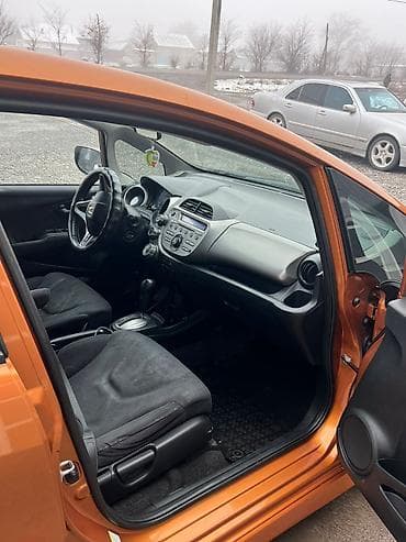 fit 2012: Honda Fit: 2011 г., 1.5 л, Автомат, Бензин, Хэтчбэк — 5