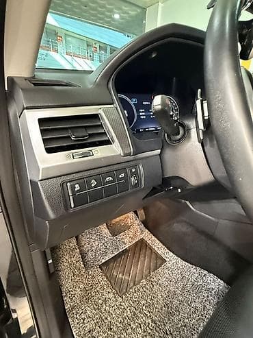 Ssangyong Rexton: 2020 г., 2.2 л, Автомат, Дизель, Внедорожник — 10
