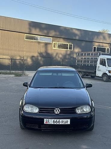 Унаа сатуу: Volkswagen Golf: 2002 г., 1.6 л — 1