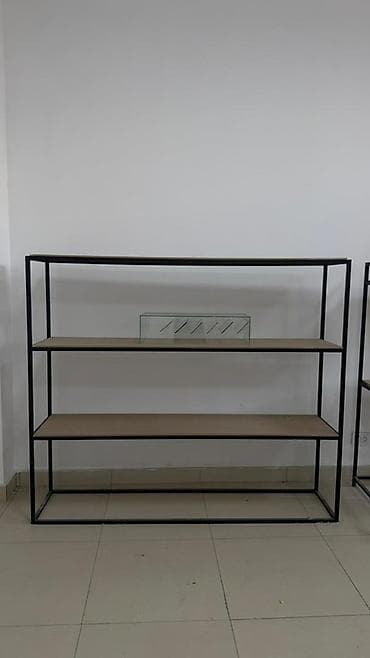ящик пласмасовый: Стеллаж Для одежды, Лофт, 150 см * 40 см * 50 см, 
Б/у — 1