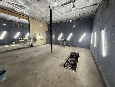 клупп аренда: 45 м², Бетонный | Смотровая яма — 1