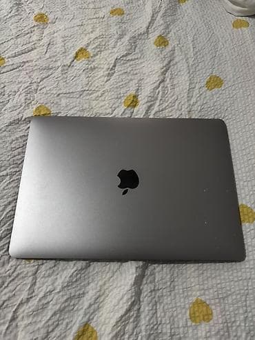 Ноутбуки Apple (MacBook): MacBook Air 13" (M1, 2020) - Процессор: Apple M1 - Память: 8 ГБ - — 6