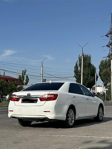 Продажа авто: Toyota Camry: 2012 г., 2.5 л, Автомат, Бензин, Седан — 4