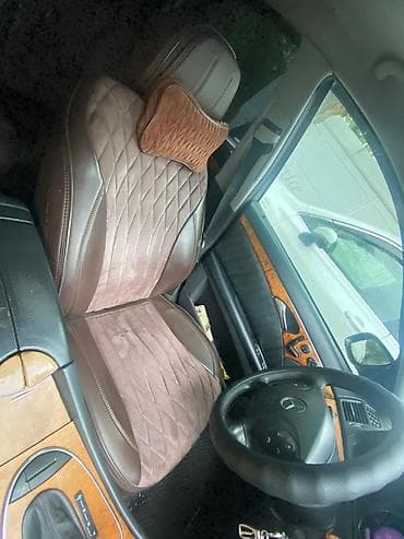 mers eshka: Чехлы Экокожа, С подушкой, Mercedes-Benz — 7