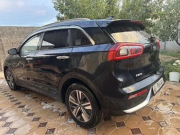 Kia Niro: 2017 г., 1.6 л, Автомат, Гибрид, Кроссовер — 2