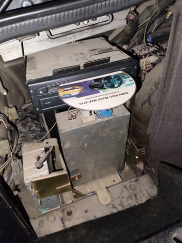 салон бмв х5: BMW 5 series: 2002 г., Седан — 9